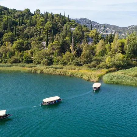 アパート Seaside 4 Stars